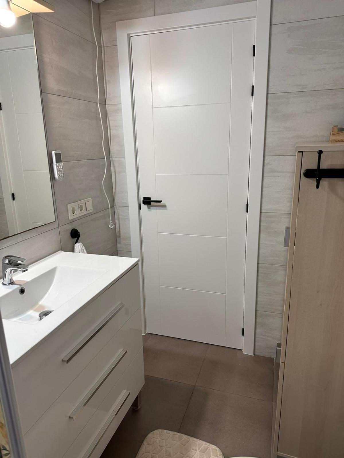 Happy Hideaway Appartement Alicante Buitenkant foto